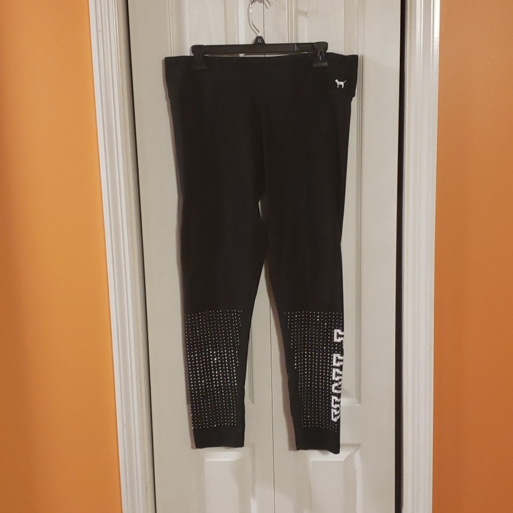 Pink yoga leggins